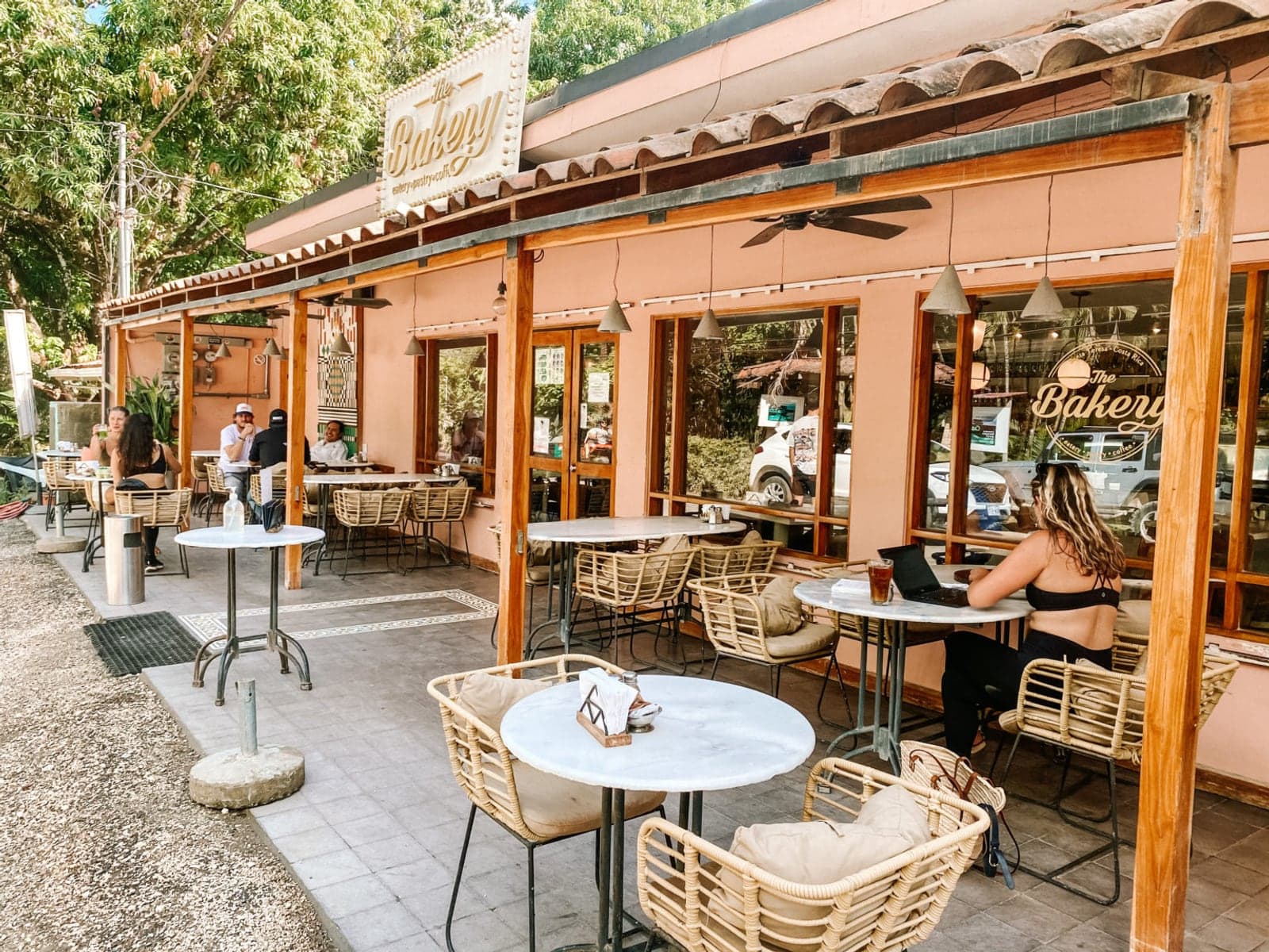 Chez Coco, French-leaning · garden
